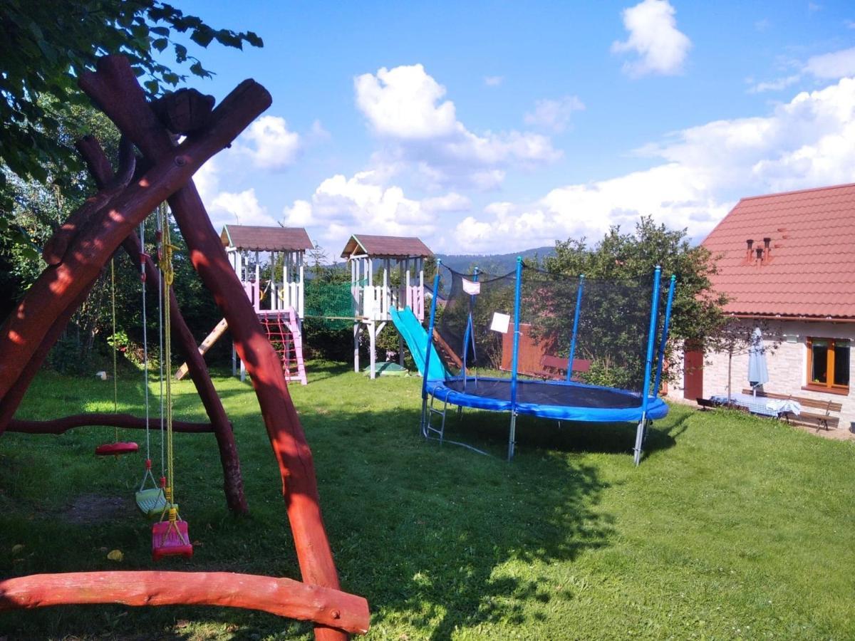 Bieszczadzki Hals - Dom Blizniak Apartment Polańczyk Екстериор снимка