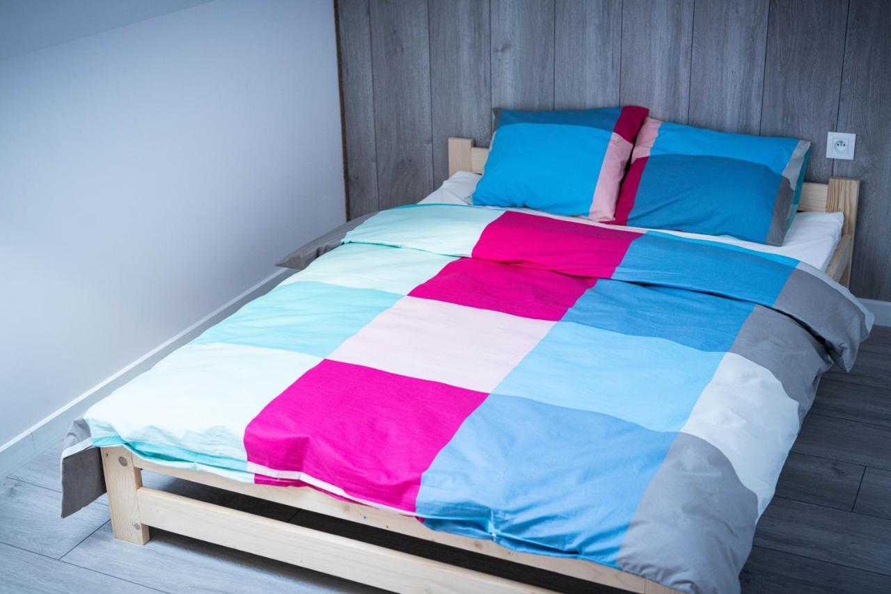 Bieszczadzki Hals - Dom Blizniak Apartment Polańczyk Екстериор снимка